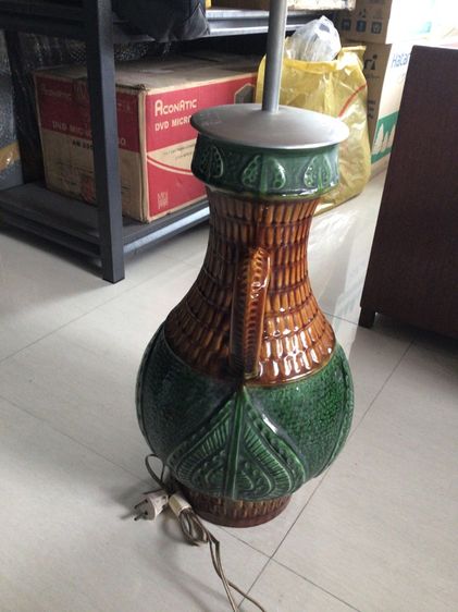 โคมไฟของอังกฤษ รูปที่ 2