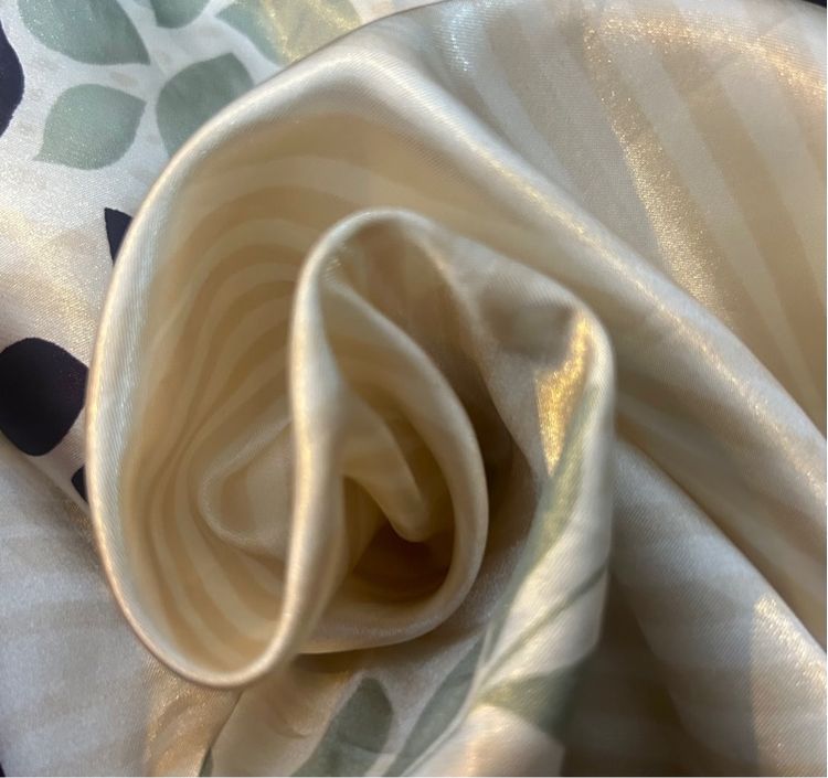 เสื้อครอปสายเดี่ยวมือสอง รูปที่ 7