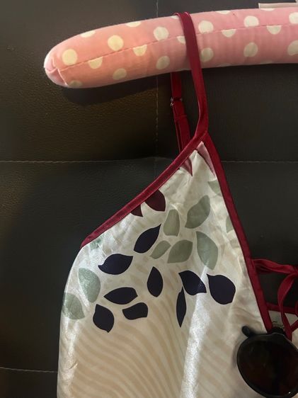 เสื้อครอปสายเดี่ยวมือสอง รูปที่ 3