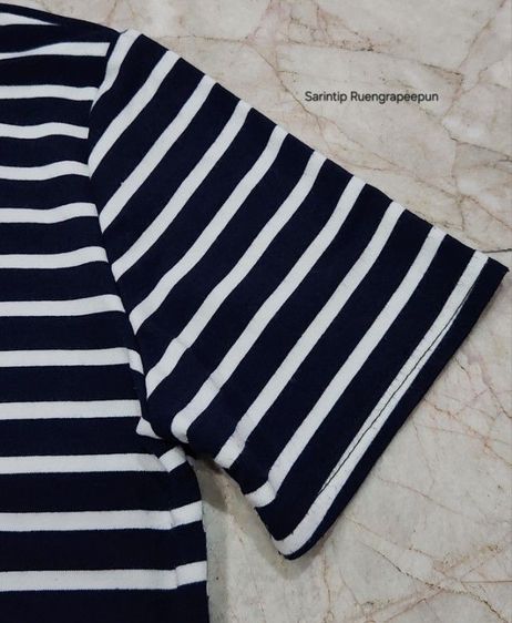 YOU LI YAN เสื้อไหมพรมคอปก ลายทางสีกรมท่า-ขาว
อก 36"  รูปที่ 5