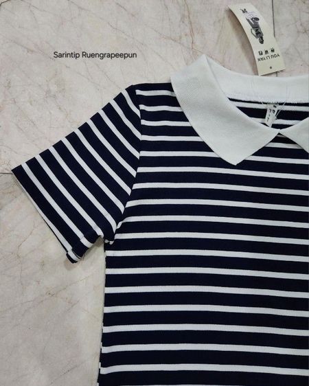 YOU LI YAN เสื้อไหมพรมคอปก ลายทางสีกรมท่า-ขาว
อก 36"  รูปที่ 4