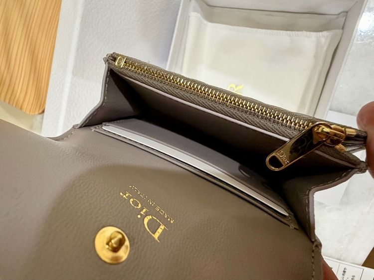 ขายกระเป๋า Dior ของใหม่แท้ อุปกรณ์ครบ รูปที่ 6