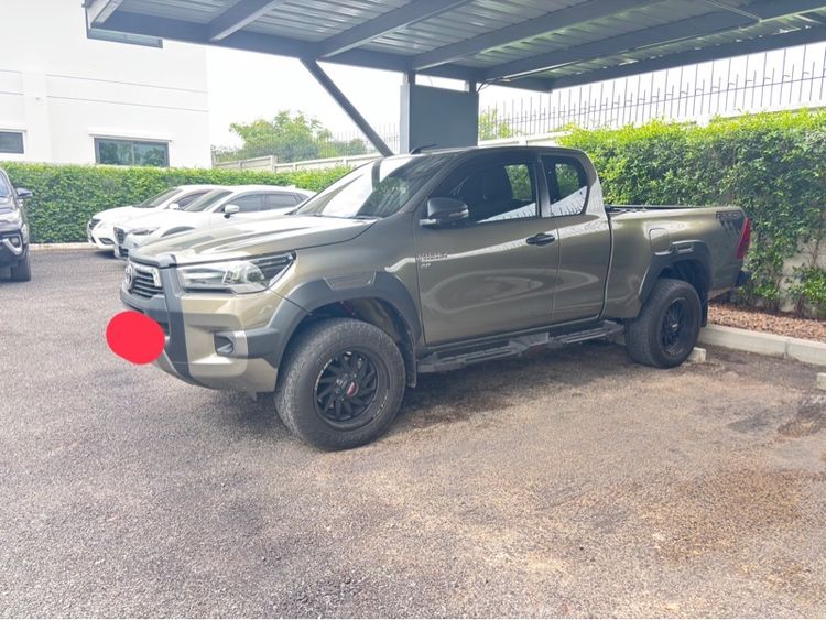 Toyota Hilux Revo 2023 2.8 G Rocco 4WD Pickup ดีเซล เกียร์อัตโนมัติ น้ำตาล รูปที่ 2