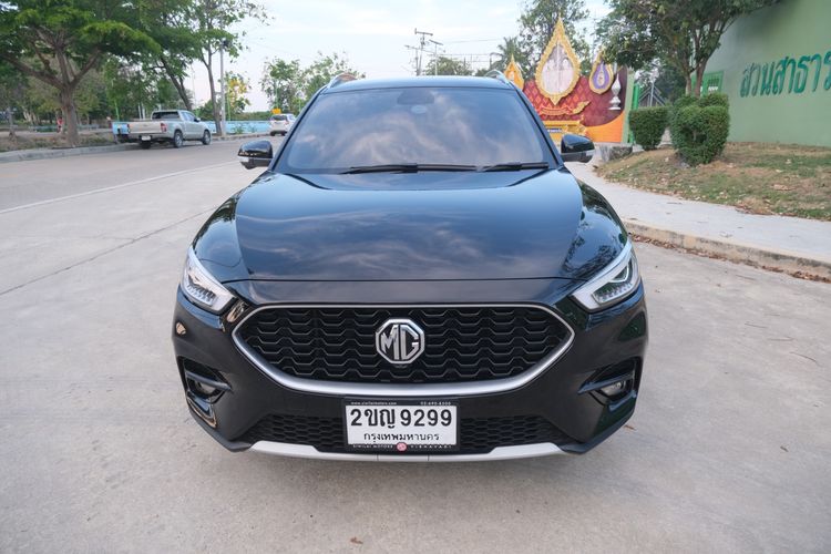 MG ZS 2021 1.5X+ Sunroof Sedan เบนซิน ไม่ติดแก๊ส เกียร์อัตโนมัติ ดำ รูปที่ 2