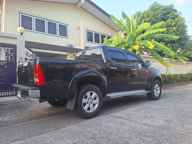 Toyota Hilux Vigo 2010 2.5 Double Cab E Prerunner Pickup ดีเซล เกียร์ธรรมดา ดำ รูปที่ 2