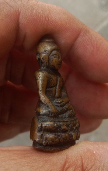 พระกริ่งหล่อโบราณเก่า ลพ.มงคลบพิตร จ..อยุธยา
 รูปที่ 4