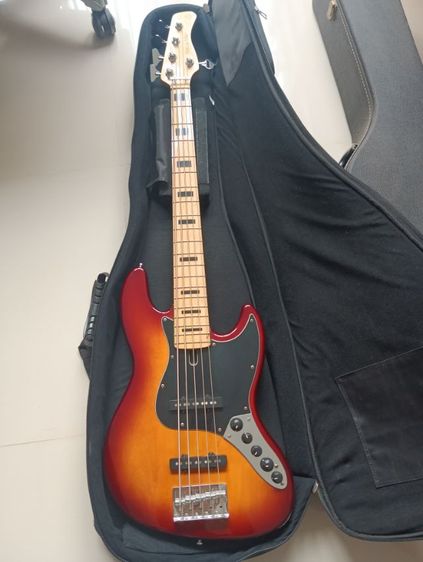 เบสไฟฟ้า marcus miller v7 รูปที่ 2