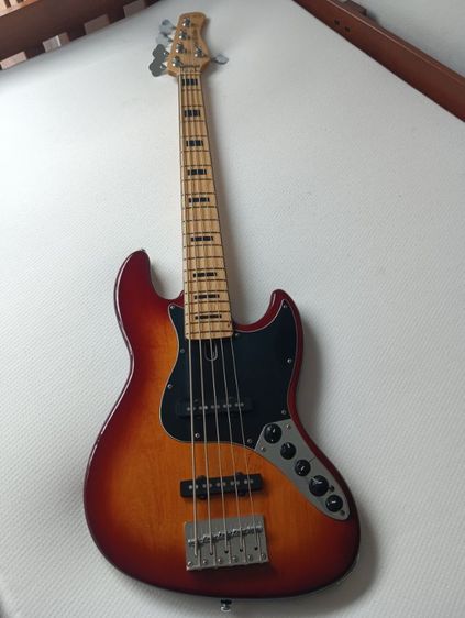 เบสไฟฟ้า marcus miller v7 รูปที่ 5