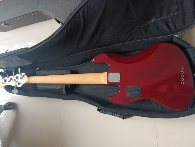 เบสไฟฟ้า marcus miller v7 รูปที่ 3