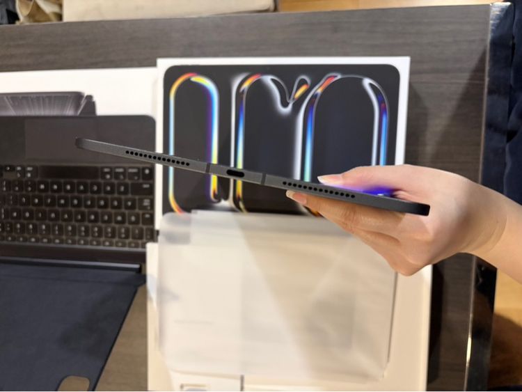 iPad Pro M4 11’ 1TB space grey Nano texture รูปที่ 8