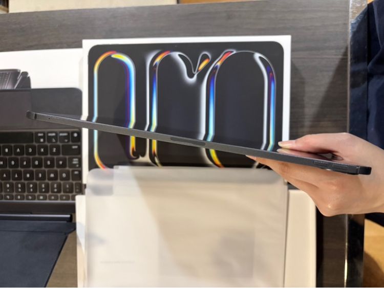 iPad Pro M4 11’ 1TB space grey Nano texture รูปที่ 9
