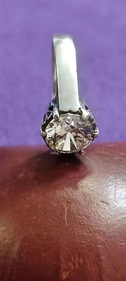 แหวนเงินแท้เปอร์เซนต์ดี ตีโค๊ต 925 ประดับพลอยขาว ตัวแหวน ประมาณ เบอร์ 8.5 - 9  รูปที่ 2