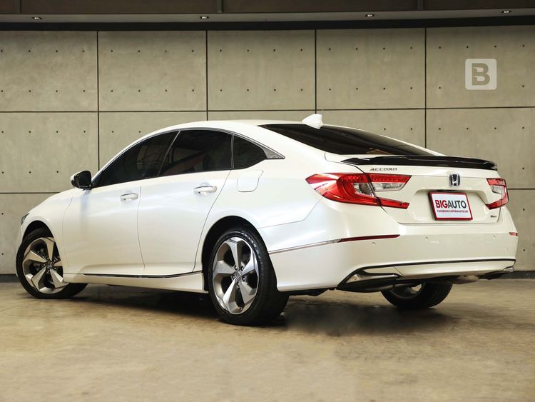 Honda Accord 2023 2.0 e:HEV Tech Sedan ไฮบริด ไม่ติดแก๊ส เกียร์อัตโนมัติ ขาว รูปที่ 4