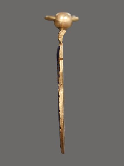 เหรียญรุ่นแรกหลวงปู่เอี่ยม พิมพ์ฉลุ วัดหนังราชวรวิหาร ลงยาสีน้ำเงิน พิมพ์หายาก  รูปที่ 3