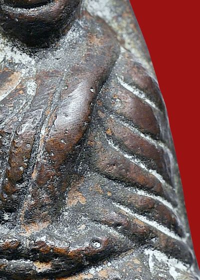 หลวงปู่ทวด วัดช้างให้ ปี 05 พิมพ์หลังเตารีดเล็ก เนื้อเก่า สวย รูปที่ 13