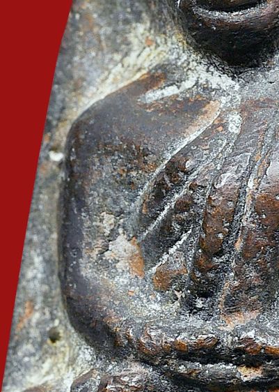 หลวงปู่ทวด วัดช้างให้ ปี 05 พิมพ์หลังเตารีดเล็ก เนื้อเก่า สวย รูปที่ 11