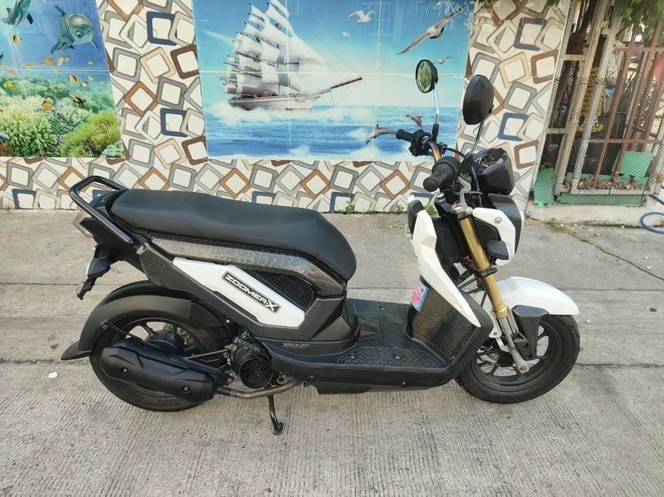 🛵ยังไงก็ขาย ZOOMER-X ปี 56 เครื่องดี สีสวย สตาร์ทมือ (งดต่อ ท่อดัง) เล่มชุดโอนครบ+เปลี่ยนถ่ายน้ำมันเครื่องฟรี ส่งฟรี30 ก.ม รูปที่ 3