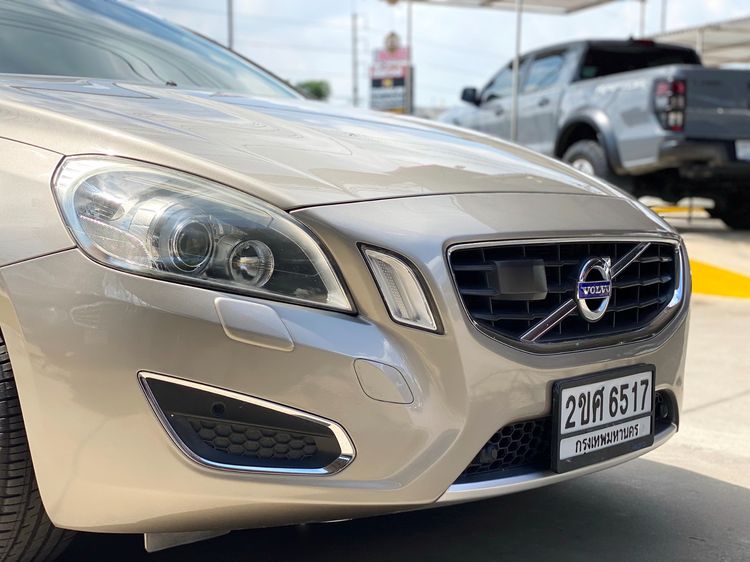 Volvo V60 2012 1.6 Drive Sedan เบนซิน ไม่ติดแก๊ส เกียร์อัตโนมัติ น้ำตาล รูปที่ 2