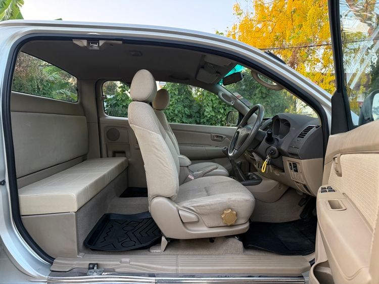 Toyota Hilux Vigo D4D 2009 รุ่นย่อยอื่นๆ Sedan ดีเซล ไม่ติดแก๊ส เกียร์อัตโนมัติ เทา รูปที่ 4