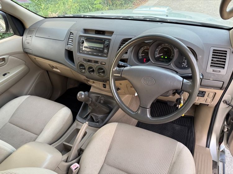 รถ Toyota Hilux Vigo D4D รุ่นย่อยอื่นๆ สี เทา