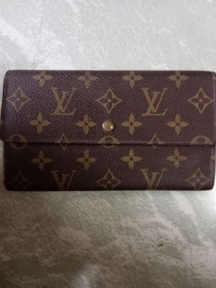 หญิง น้ำตาล อื่นๆ อื่นๆ Louis Vuitton Monogram Trifold Wallet

