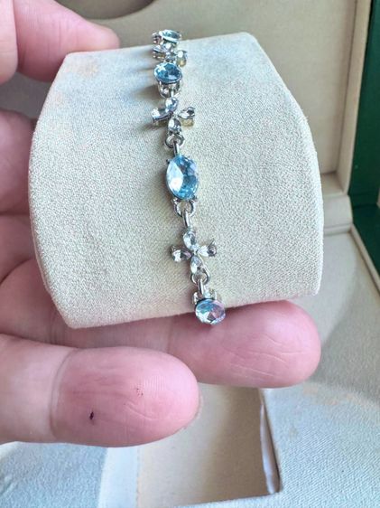 สร้อยข้อมือโลหะชุบประดับคริสตัลสีฟ้าปรับสายได้ รูปที่ 7