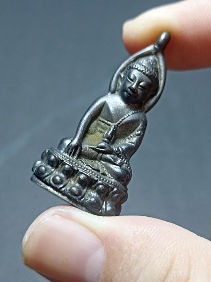 พระกริ่งใบ้ ครึ่งซัก นำฤกษ์ หลวงพ่อเกษม เขมโก ปี2531 สร้าง 500 องค์  ครับ  รูปที่ 3