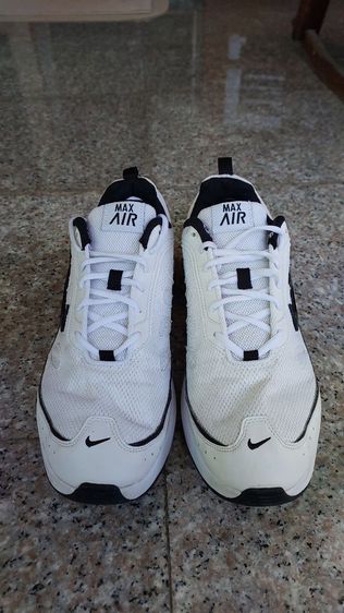 Nike  รูปที่ 2