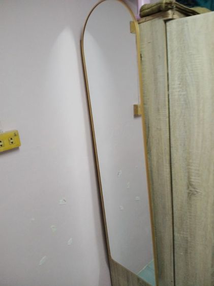 กระจกโละๆๆสภาพสวยๆๆบานละ300มียุ่2บานถูกใจพร้อมจบราคาคุยกันได้นัดรับได้จรัญฝั่งธน รูปที่ 2