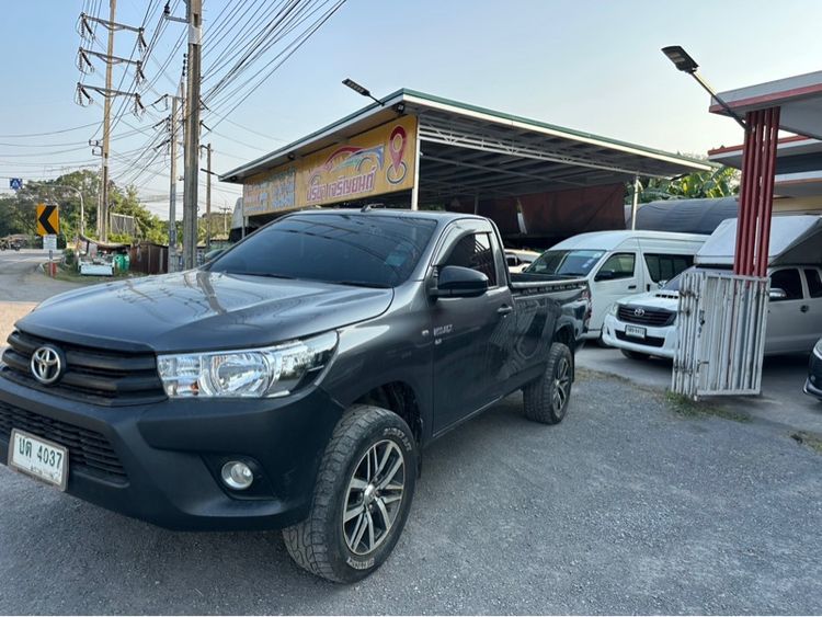 รถ Toyota Hilux Revo 2.8 J 4WD สี เทา