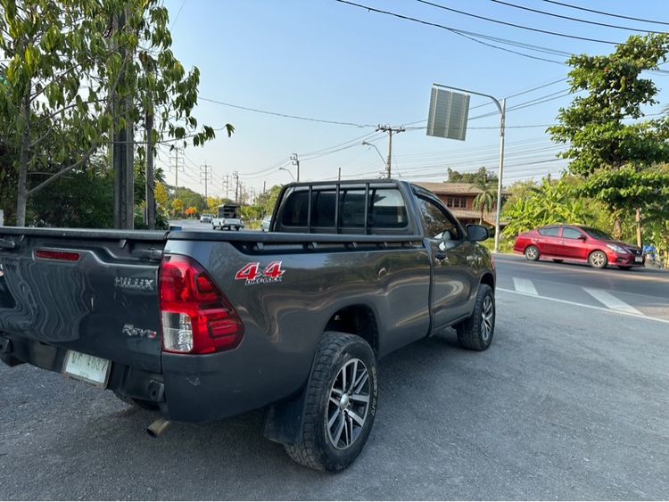 Toyota Hilux Revo 2019 2.8 J 4WD Pickup ดีเซล ไม่ติดแก๊ส เกียร์ธรรมดา เทา รูปที่ 3