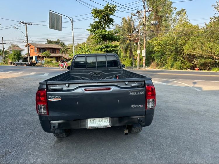 Toyota Hilux Revo 2019 2.8 J 4WD Pickup ดีเซล ไม่ติดแก๊ส เกียร์ธรรมดา เทา รูปที่ 4