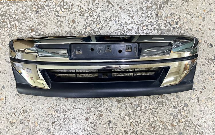 กระจังหน้าโครเมียม ISUZU D-MAX 2018-2019