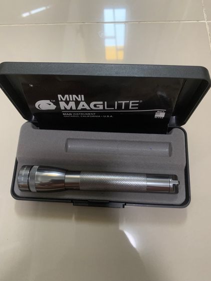 ไฟฉายแม็กไลท์