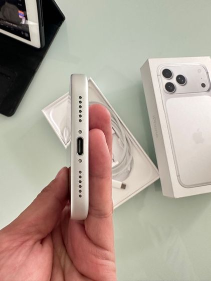 Iphone 17 pro max 512 Silver  รูปที่ 6