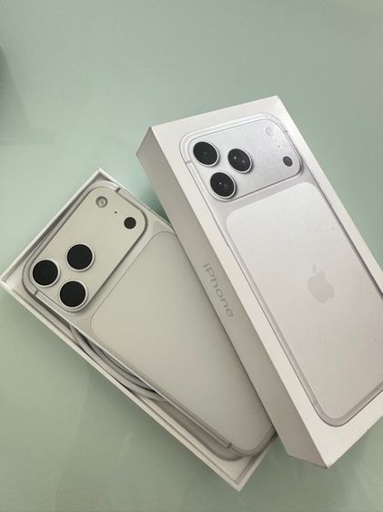 Iphone 17 pro max 512 Silver
