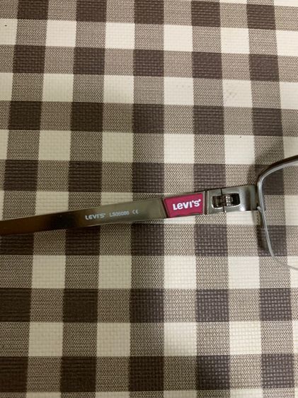 แว่นตาลีวาย รูปที่ 2