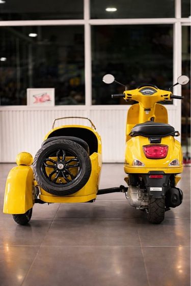 VESPA S125 I-GET สีเหลือง รูปที่ 4
