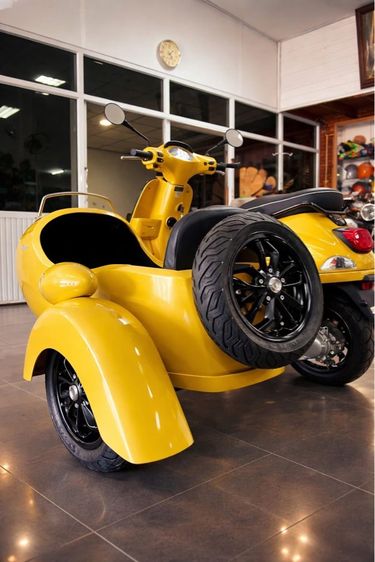 VESPA S125 I-GET สีเหลือง รูปที่ 3
