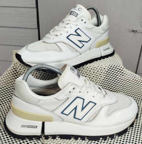 รองเท้า💥New Balance RC 1300💥ของแท้‼️พื้นนิ่ม เบา สวยๆ ใช้น้อย.. สภาพใหม่💥ไซร์ 40.5 รูปที่ 4