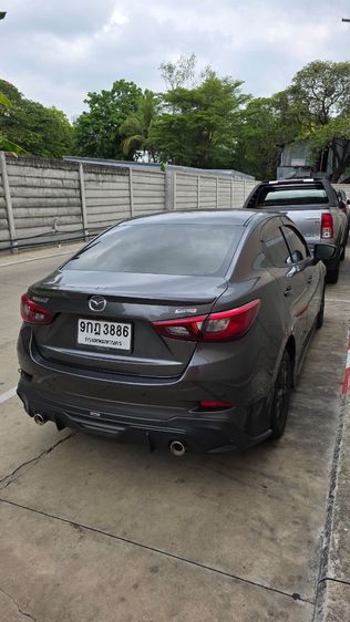 Mazda Mazda 2 2019 1.3 High Connect Sedan เบนซิน ไม่ติดแก๊ส เกียร์อัตโนมัติ เทา รูปที่ 3