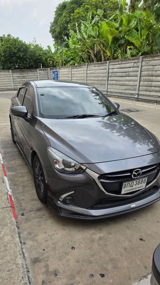 Mazda Mazda 2 2019 1.3 High Connect Sedan เบนซิน ไม่ติดแก๊ส เกียร์อัตโนมัติ เทา รูปที่ 2