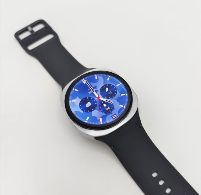 Samsung Galaxy Watch8 Silver 40mm 
ประกันศูนย์ 11 เดือน