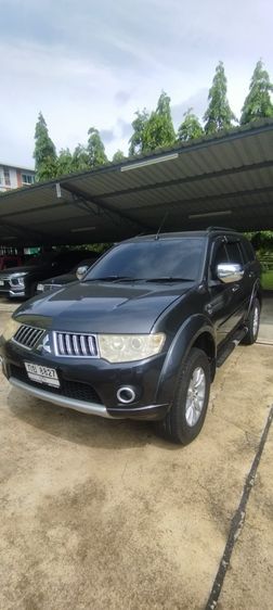 รถ Mitsubishi Pajero Sport 3.0 GT สี เทา