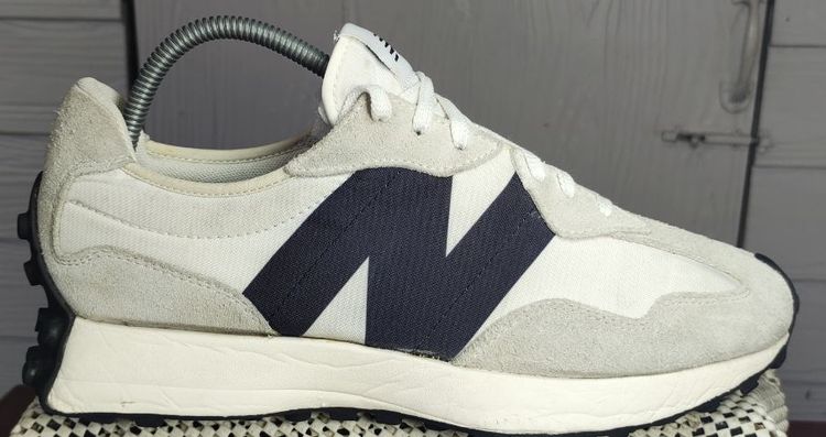 รองเท้า💥New Balance 327💥ของแท้‼️พื้นนิ่ม เบา สวยๆ สภาพดี💥มี 2 คู่ไซร์ 40,43
 รูปที่ 7