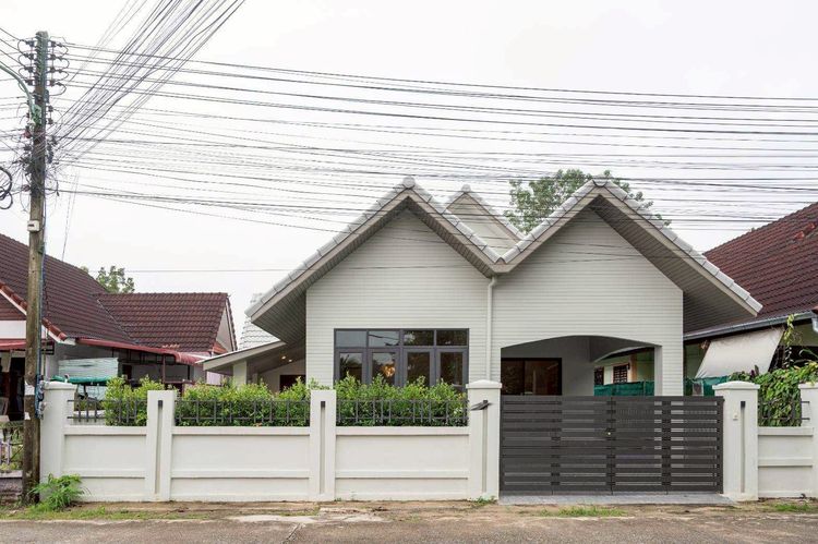 บ้านสันทราย, หมู่บ้านสุวิชาดา