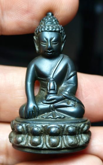 พระกริ่งพรหมมุนี