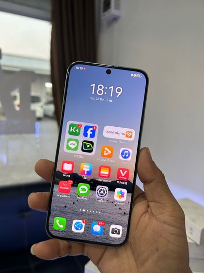 Huawei nova13 แรม12 รอม256 สภาพสวย รูปที่ 2