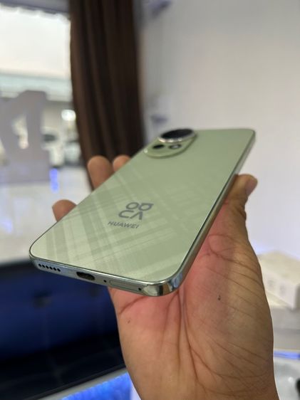 Huawei nova13 แรม12 รอม256 สภาพสวย รูปที่ 6