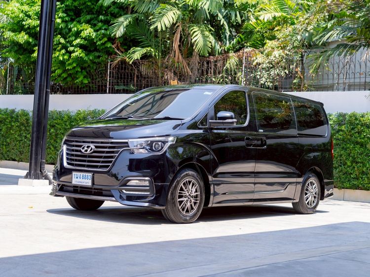 Hyundai H-1  2023 2.5 Elite Utility-car ดีเซล ไม่ติดแก๊ส เกียร์อัตโนมัติ ดำ รูปที่ 3